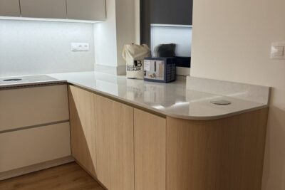 Kuchynská linka – Bratislava